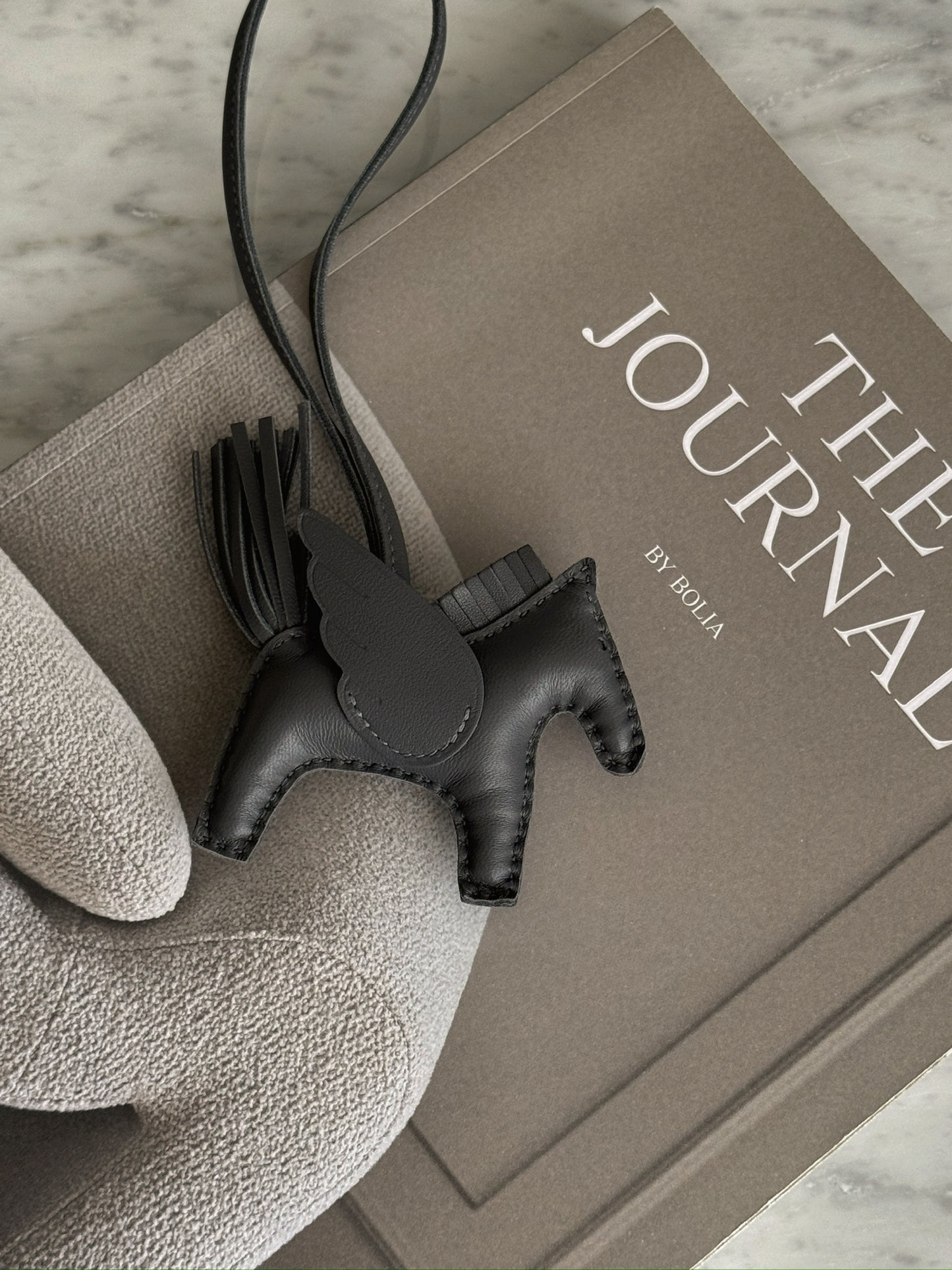 Hermès | Rodeo 小飛馬 全石板灰