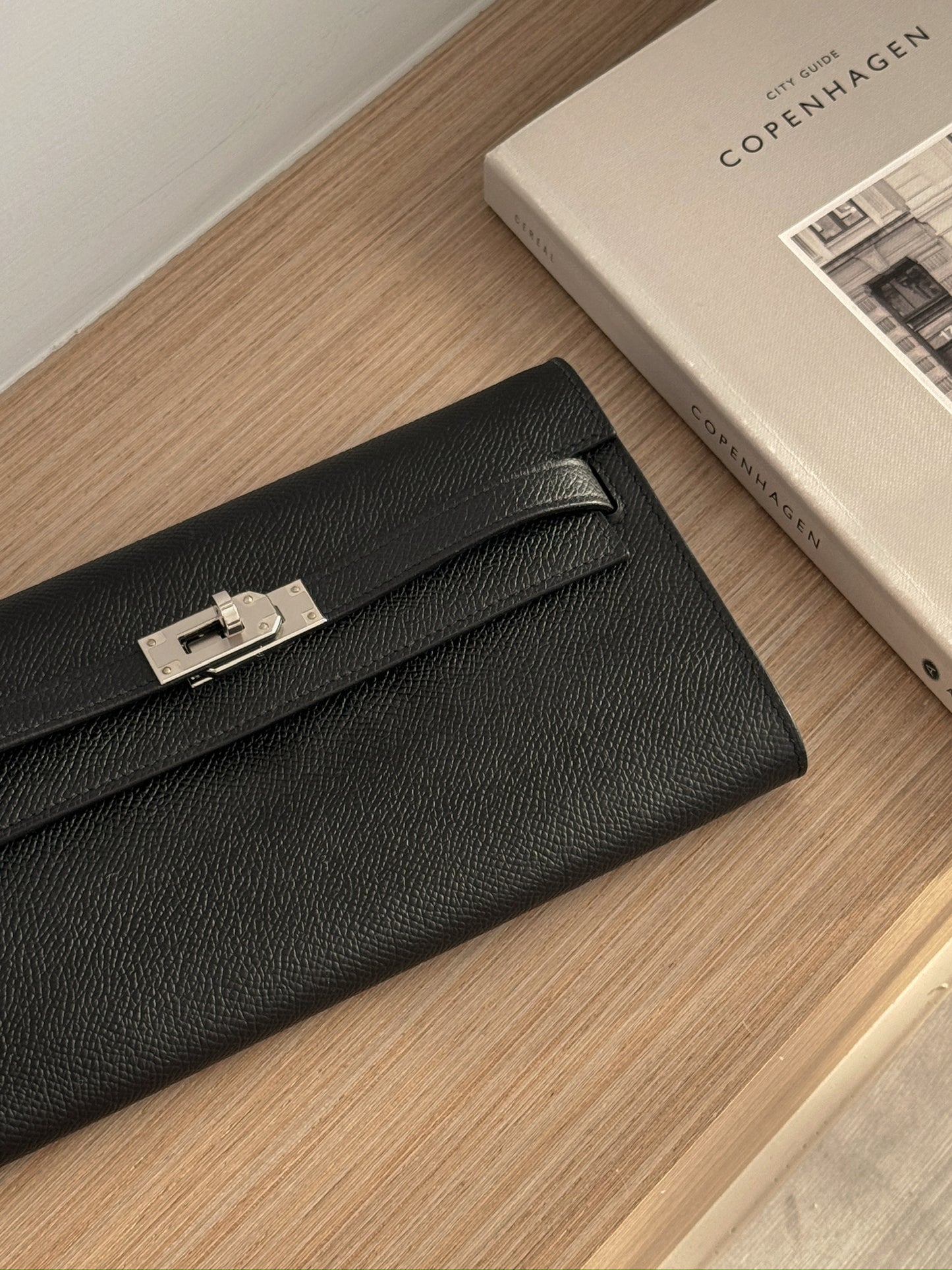 <NS-全新閒置品> Hermès | Kelly To Go 黑色銀釦