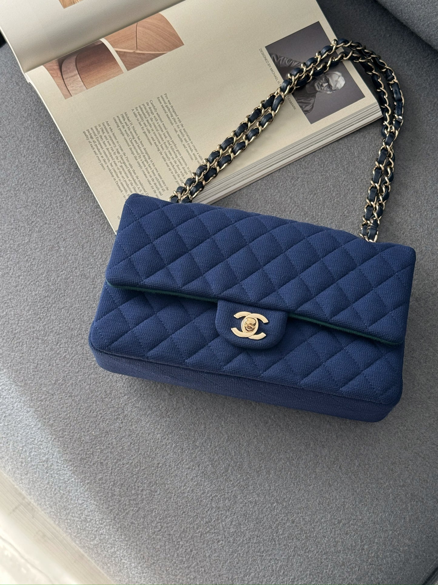 <S-99成新> Chanel CF25 中號 深色牛仔內拼綠色