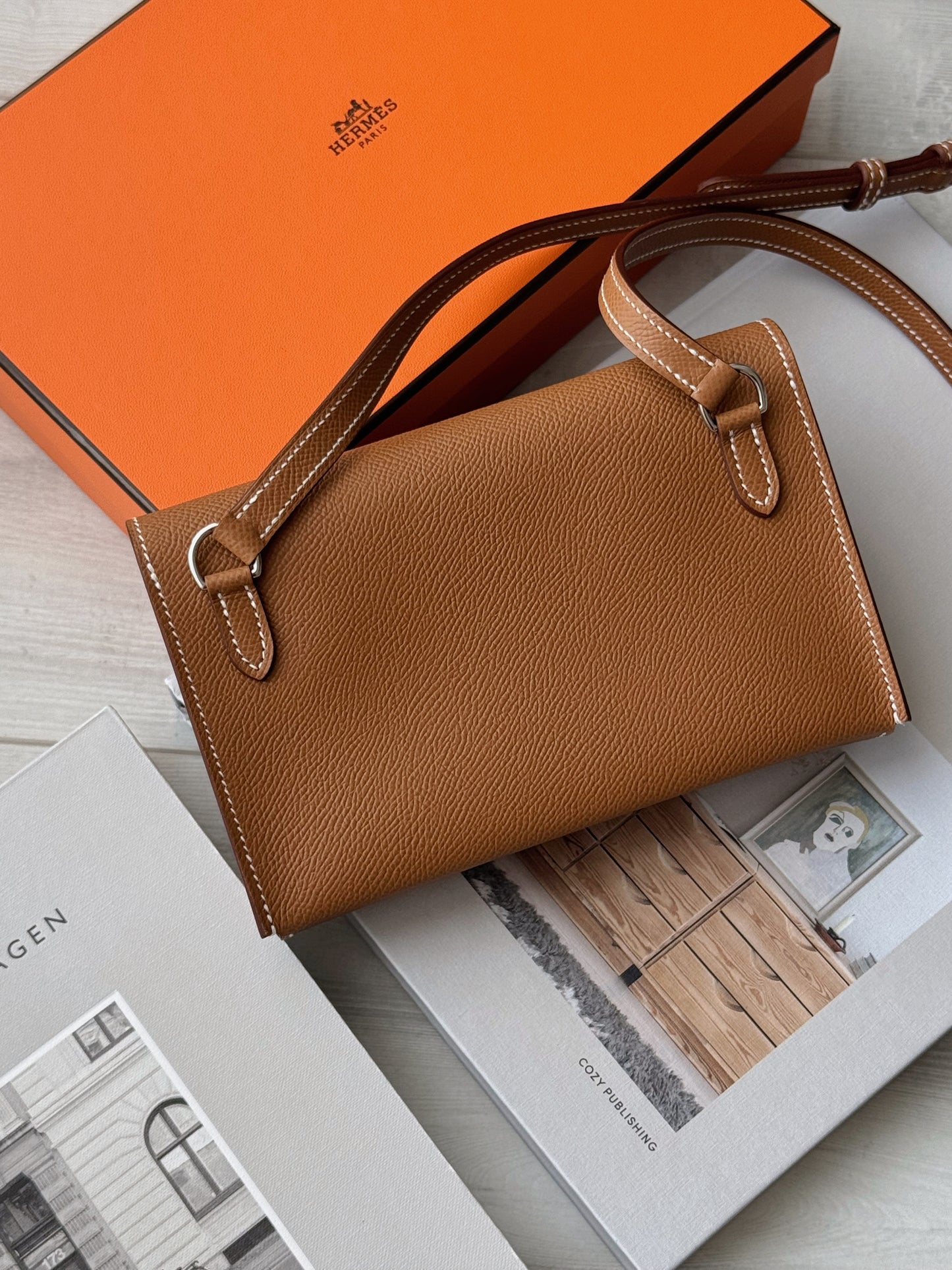 Hermès | Snap Wallet 金棕色