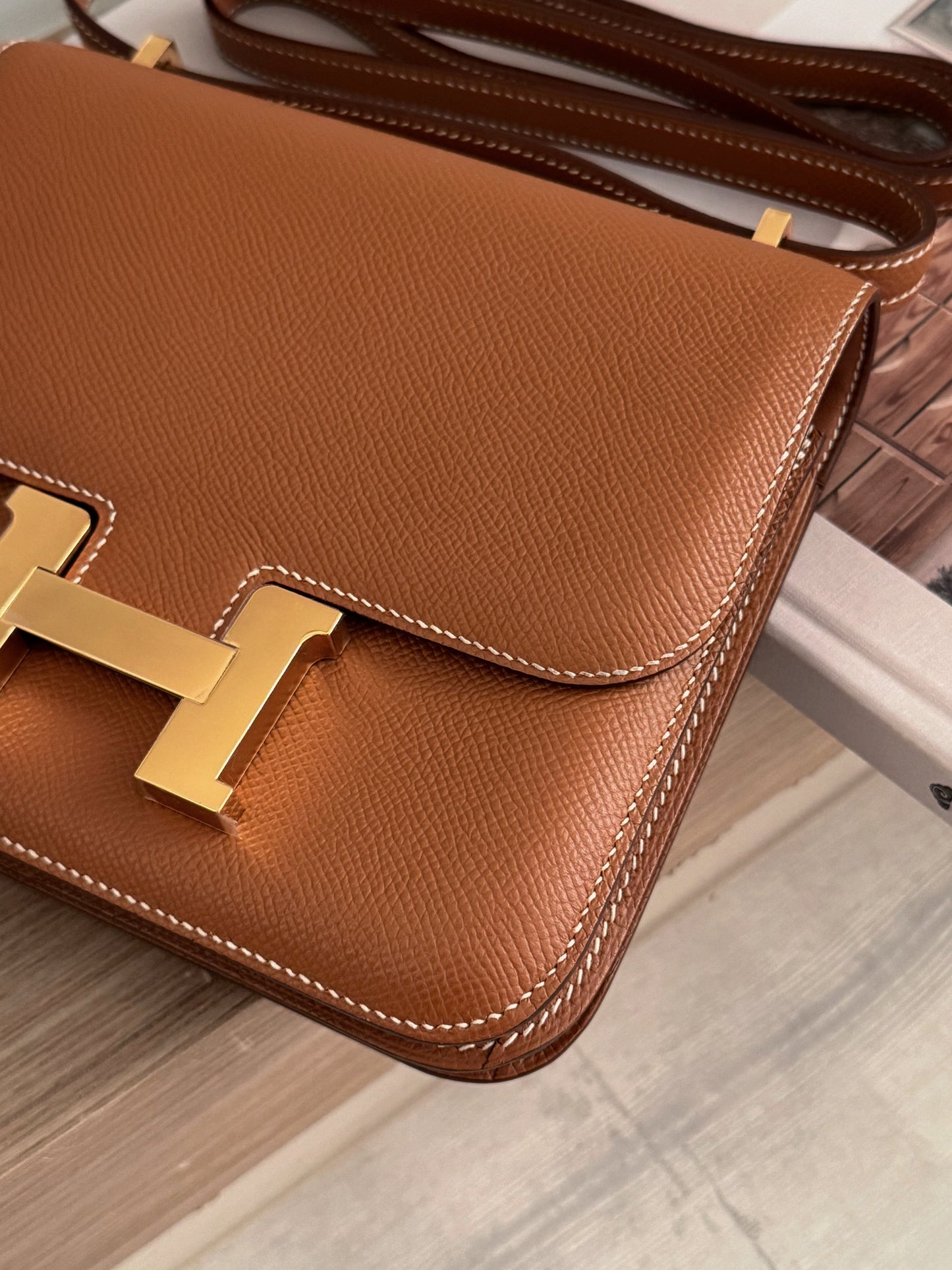 < S-99成新 > Hermès | Mini Constance 金棕色金釦 EP皮