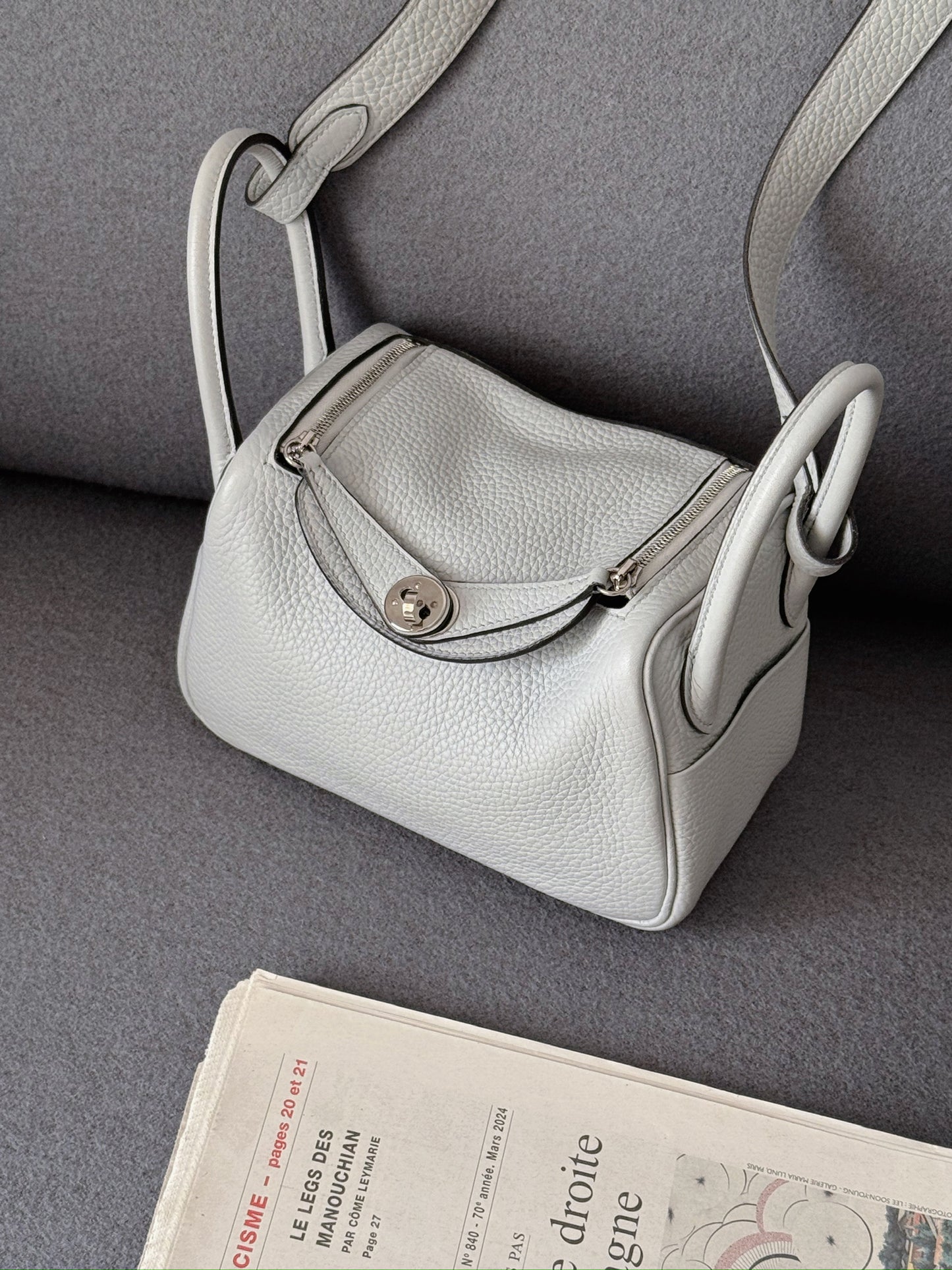 < S - 99成新 > Hermès | Mini Lindy 聖杯藍 銀釦