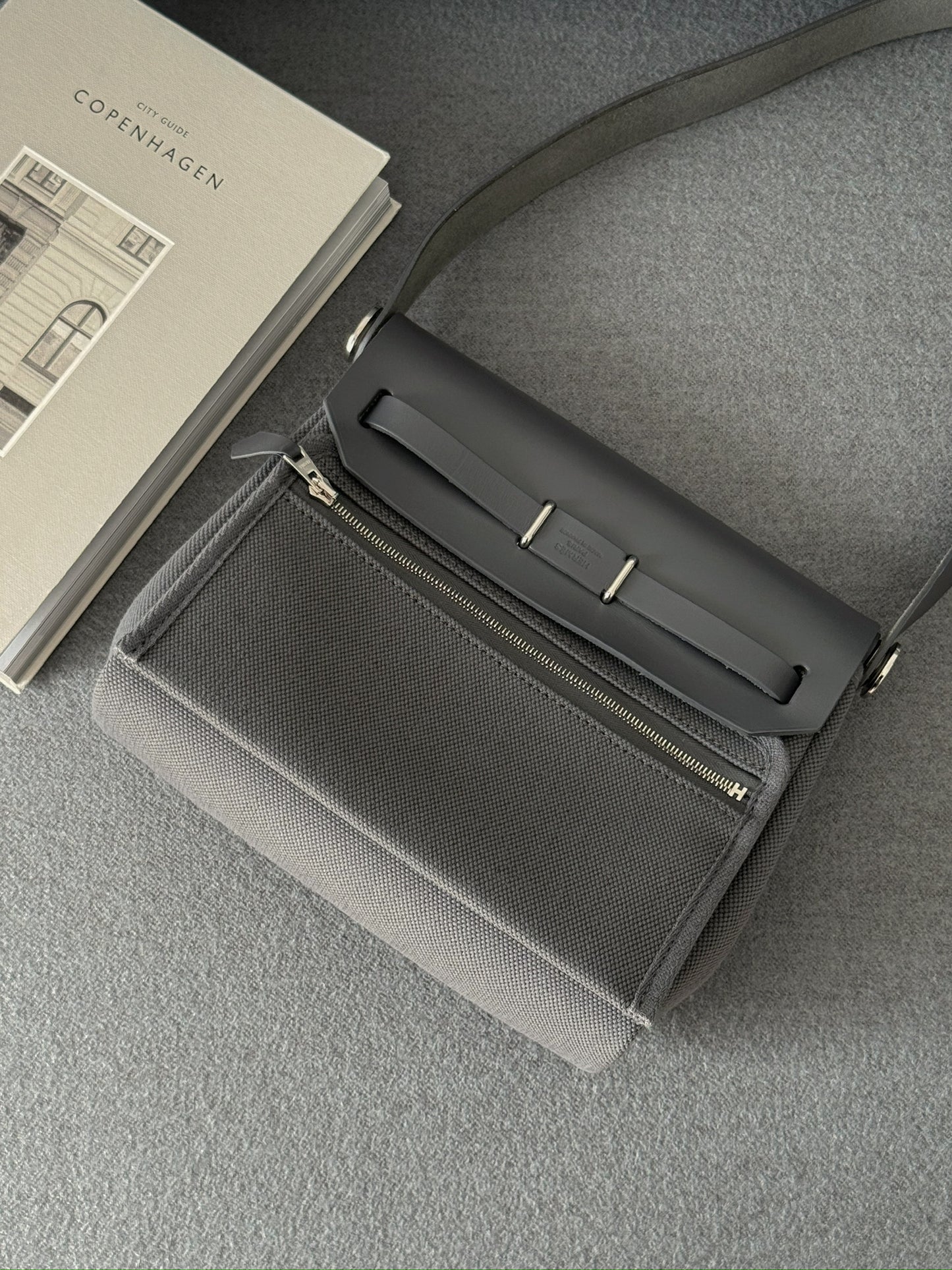 Hermès Mini Herbag 石板灰銀釦