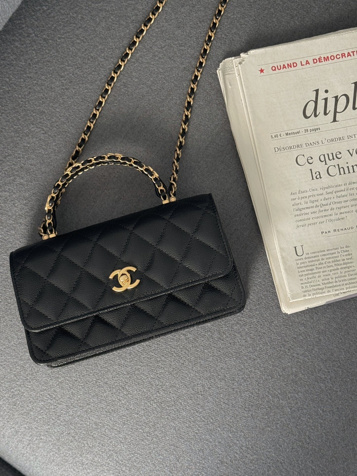 Chanel l 風琴手柄包 黑色金釦