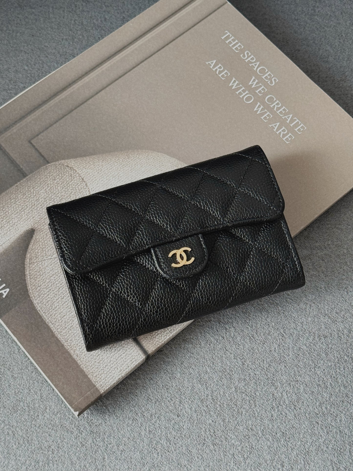 Chanel | 經典CF中夾 黑色金釦