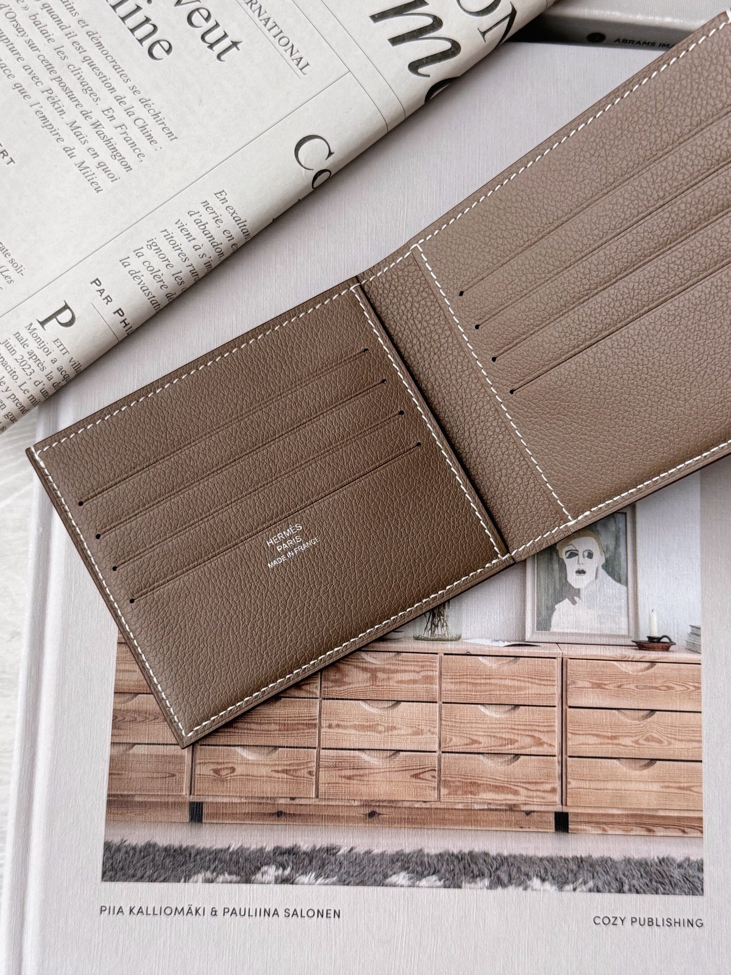 Hermès Citizen 男仕短夾 大象灰 X 藍色小馬內裡