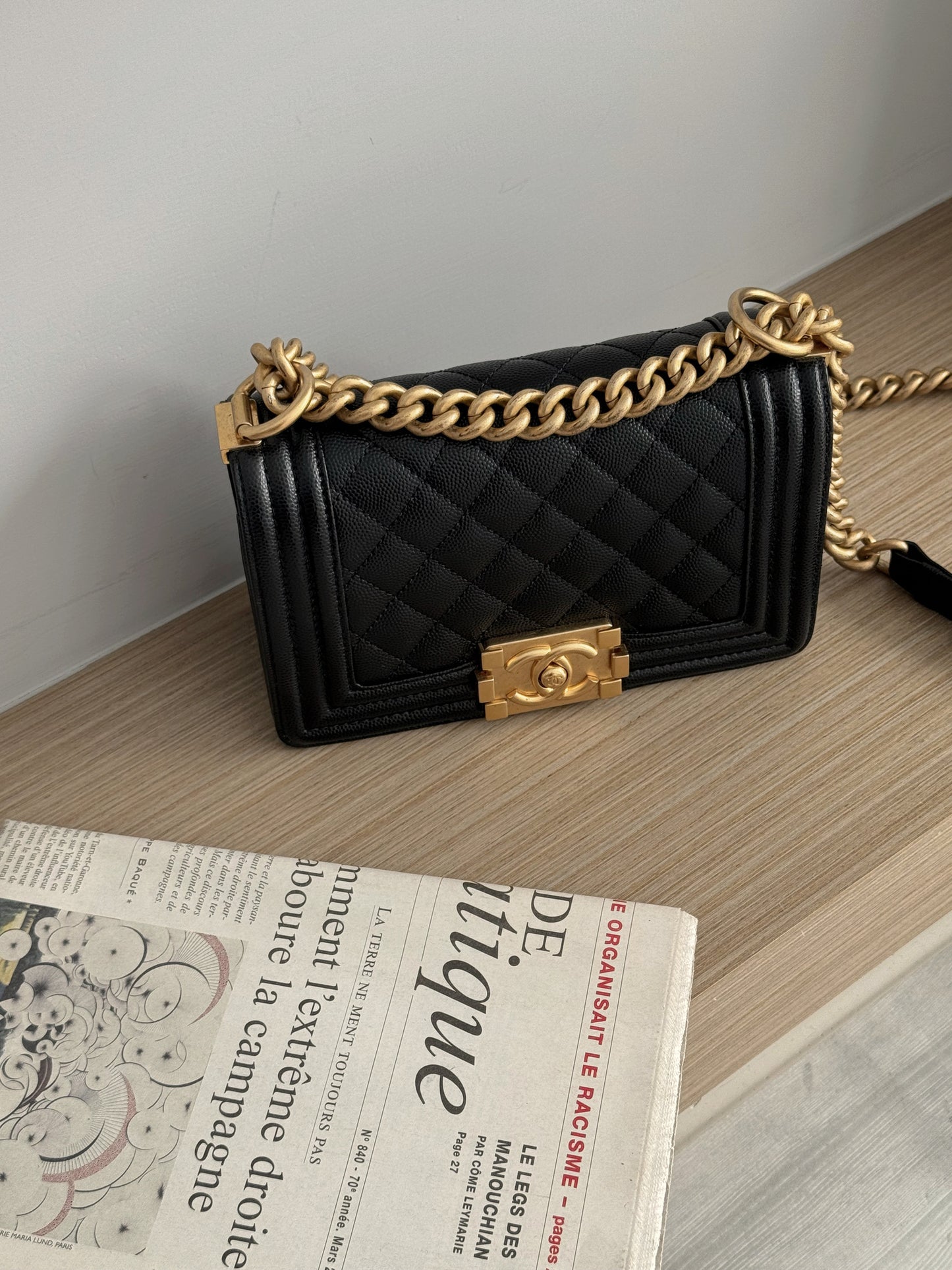 < S-99成新 > Chanel | Boy 20 黑色金釦