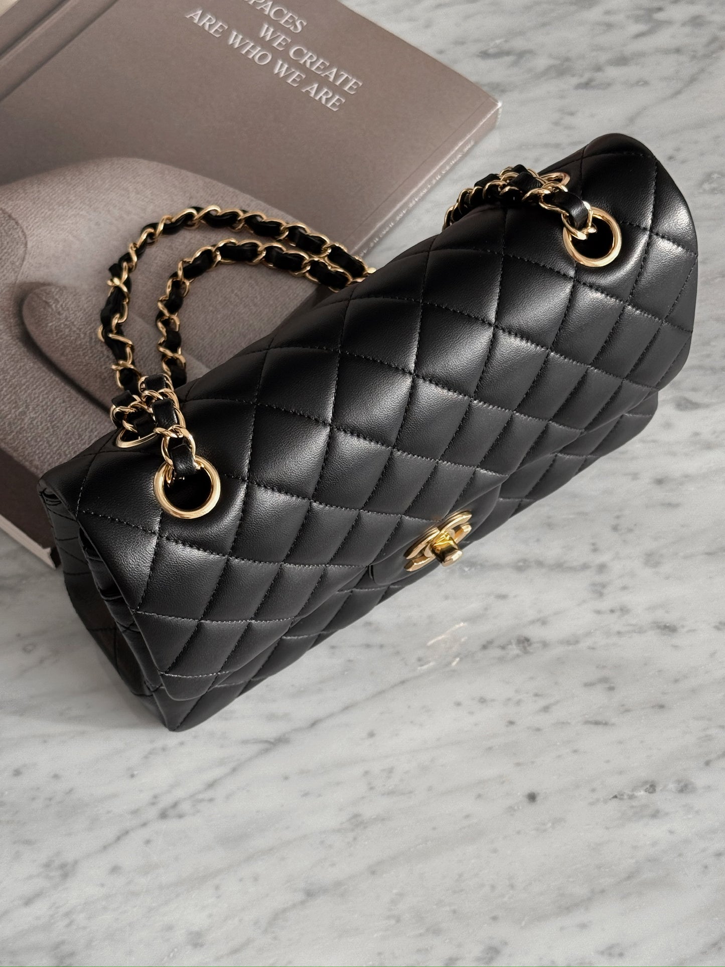 <S-99成新> Chanel | CF23 黑色羊皮金釦