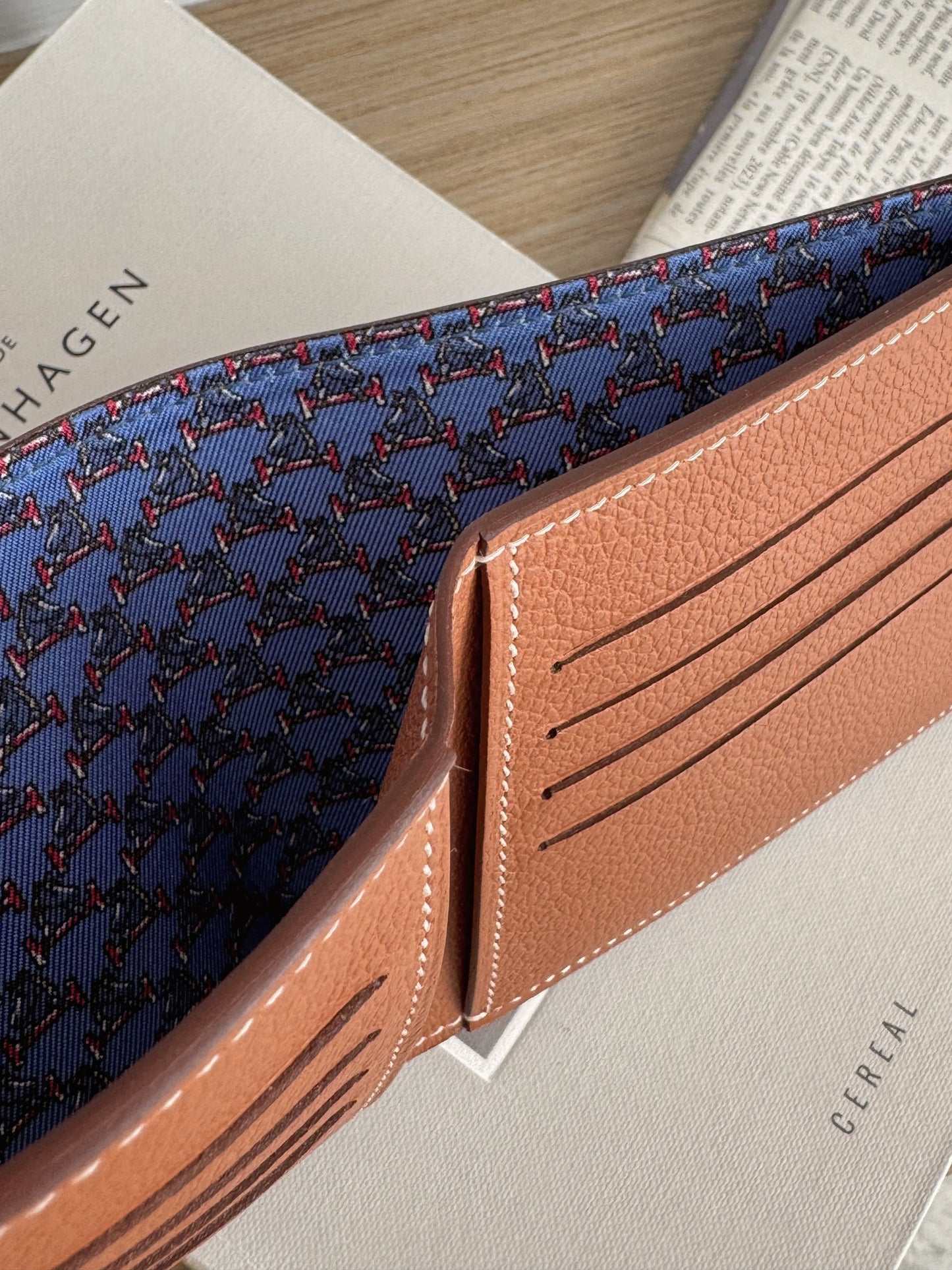 Hermès | Citizen 絲巾短夾 金棕色 x 藍色小馬內裡