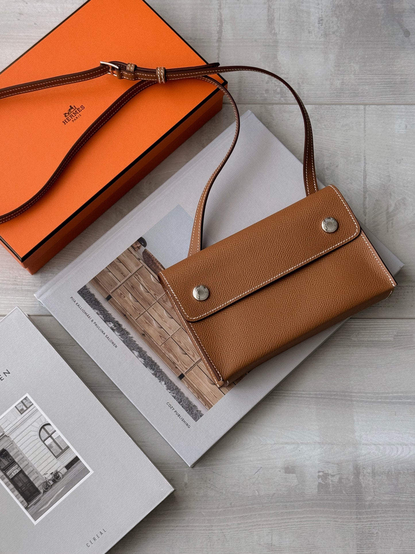 Hermès | Snap Wallet 金棕色