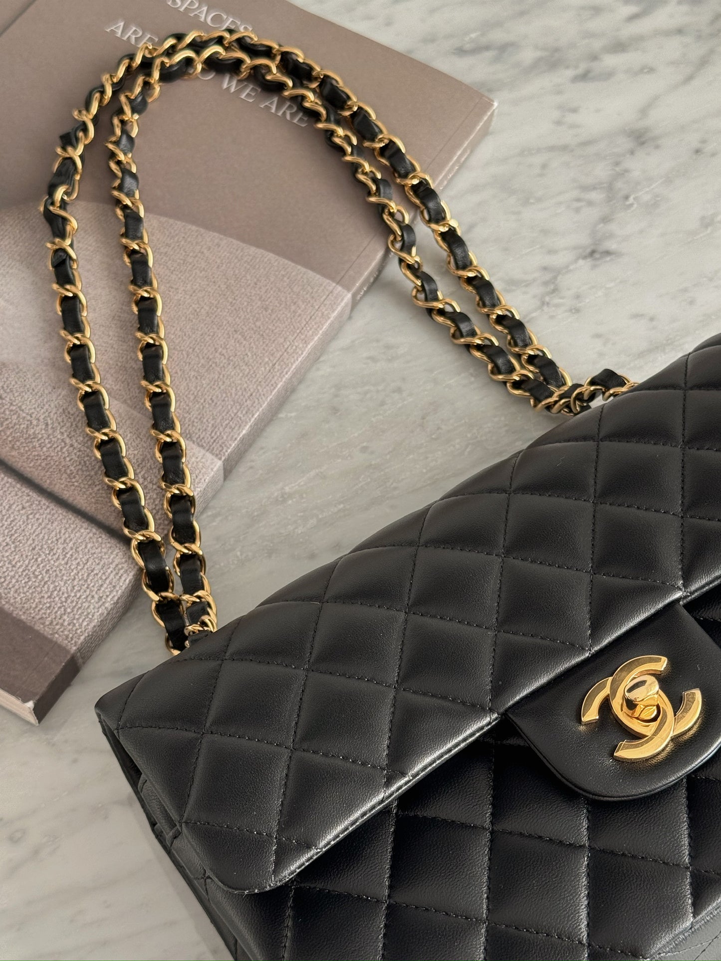 <S-99成新> Chanel | CF23 黑色羊皮金釦