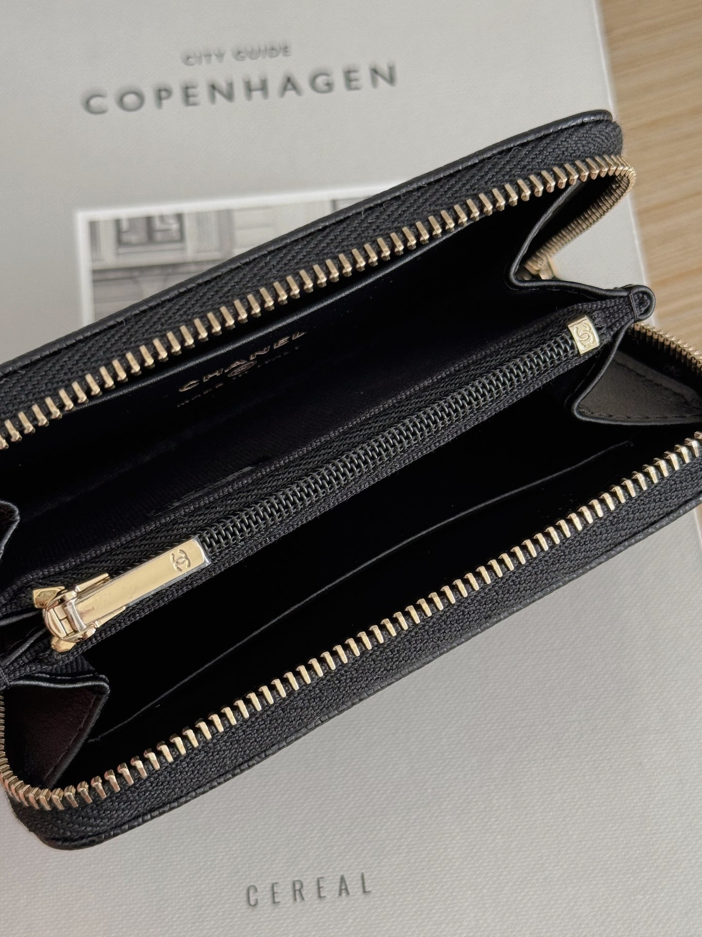 Chanel | Vintage復古 拉鍊加大零錢包