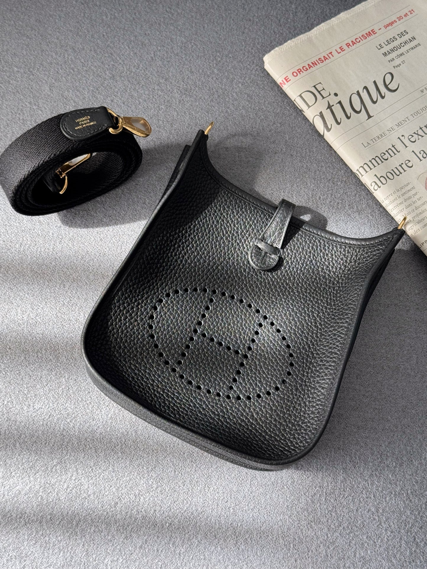 Hermès | Mini Evelyne 黑色 金釦