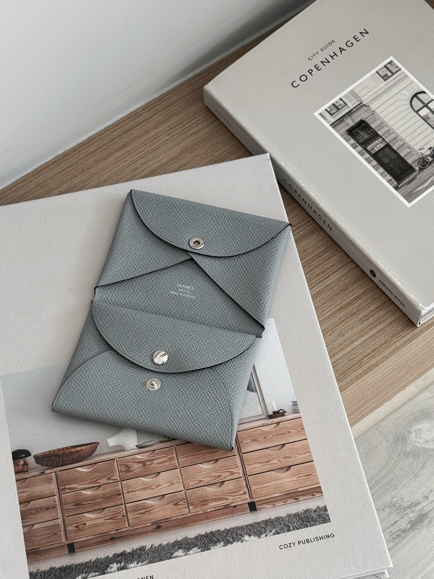 Hermès | Calvi Duo 木偶灰P0