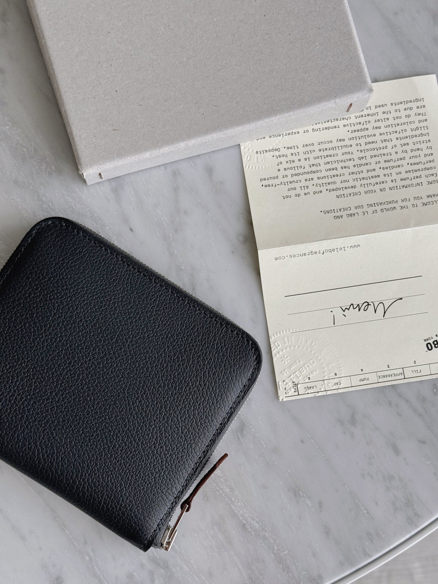 Hermès 絲巾短夾 霧霾灰 x 花園叢林