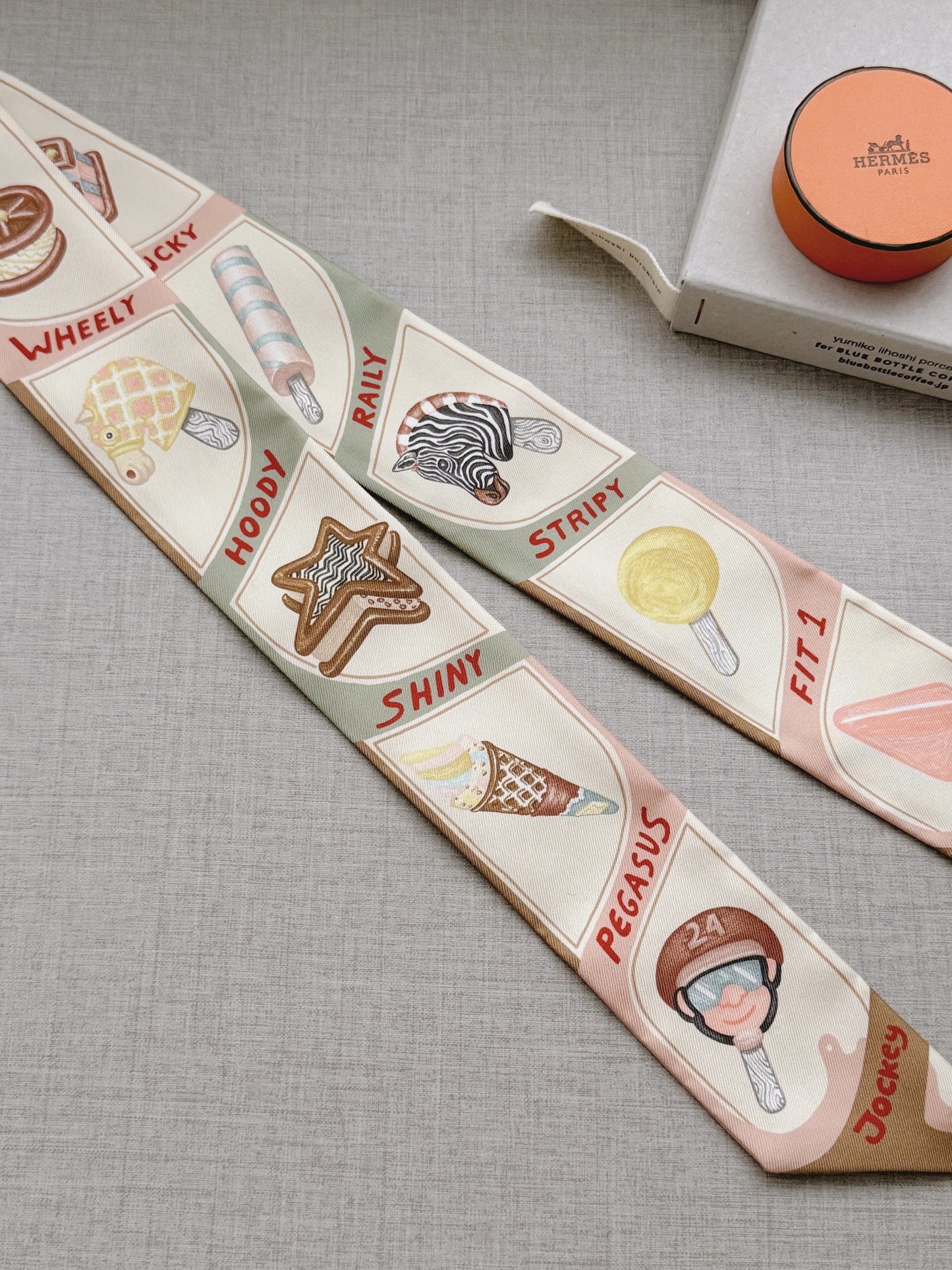 Hermès Twilly Funny Ice Cream 絲巾