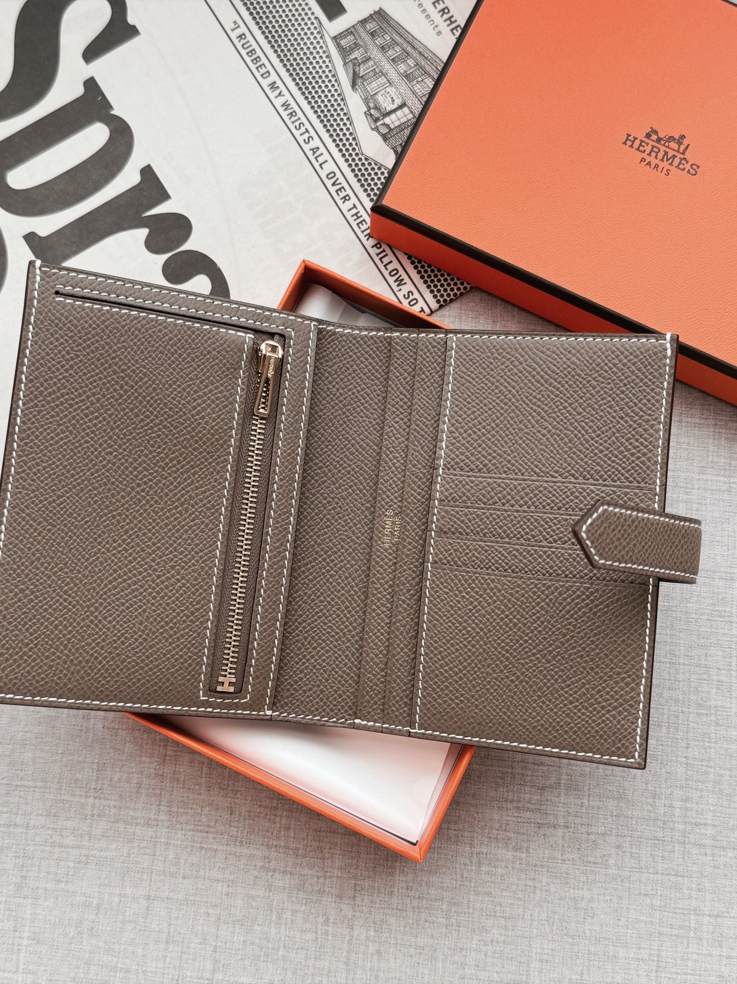 Hermès Bearn Compact Wallet 大象灰金釦