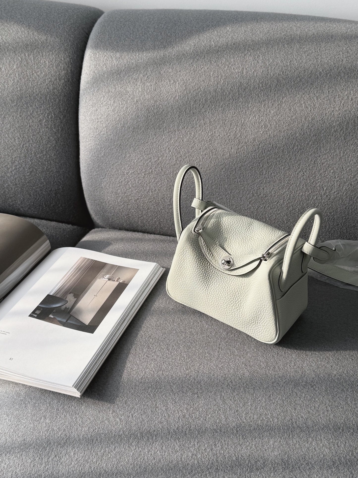 Hermès Mini Lindy 水晶灰銀釦
