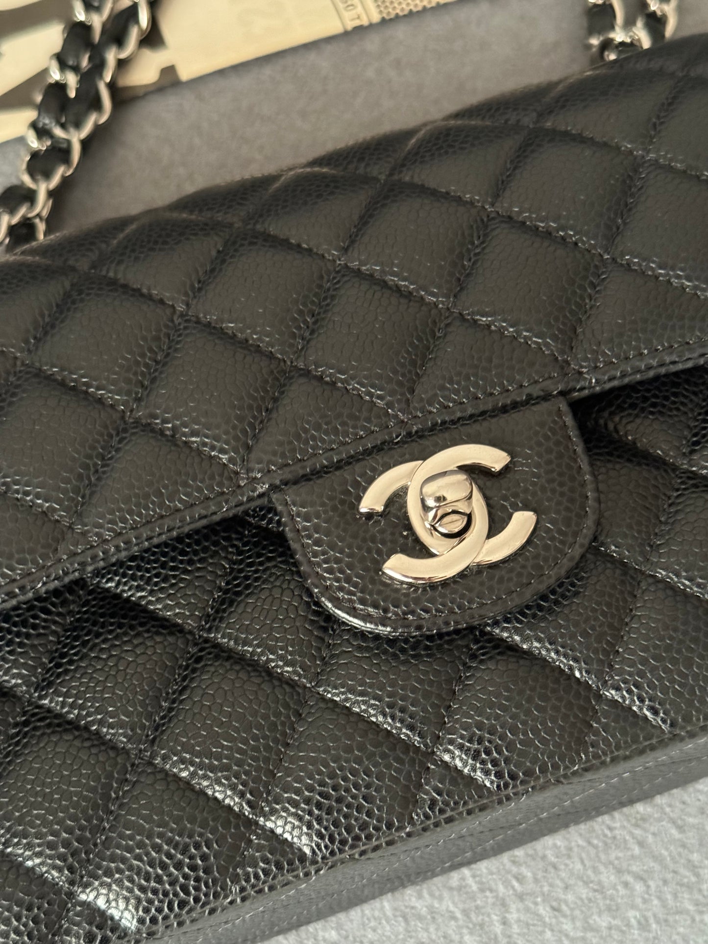 <S-99新> Chanel CF23 小號 黑色銀釦