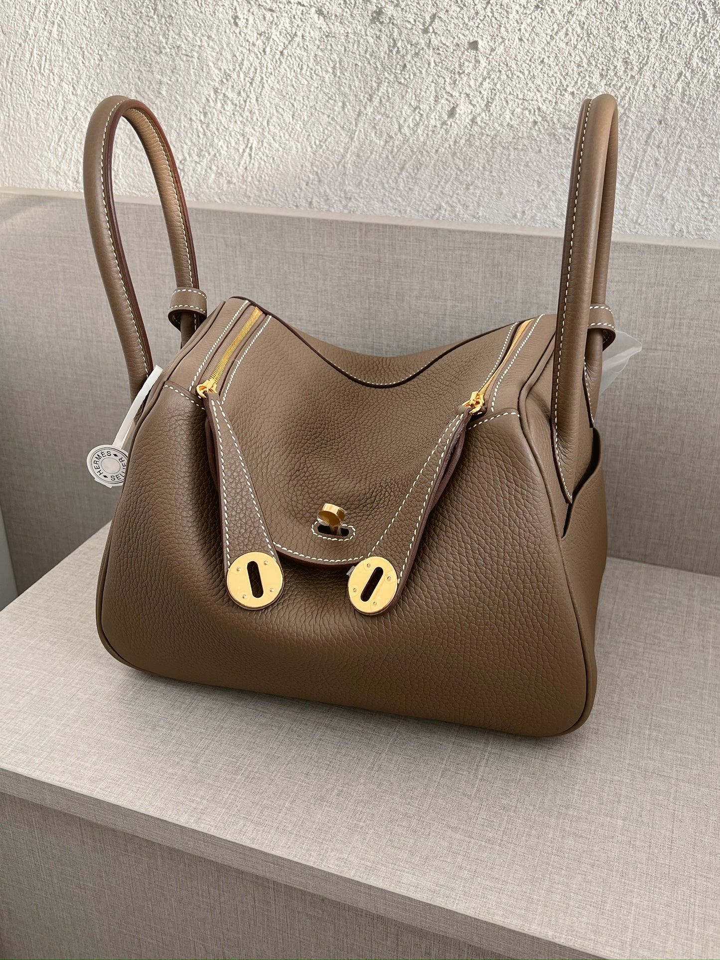 Hermès Lindy 26 大象灰金釦