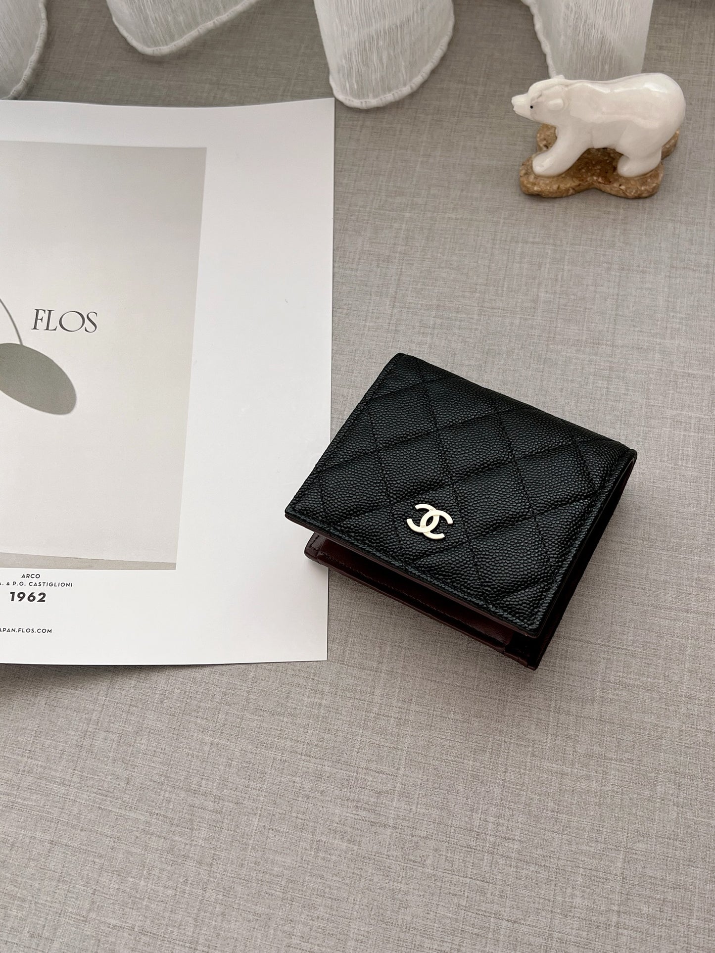 Chanel 對折短夾 黑色銀釦