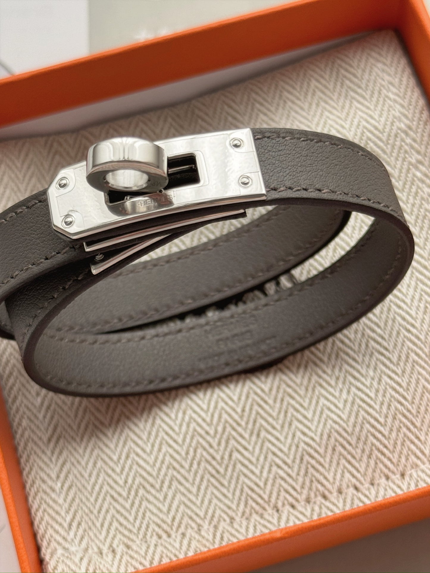 Hermès Kelly Double 手環 錫器灰