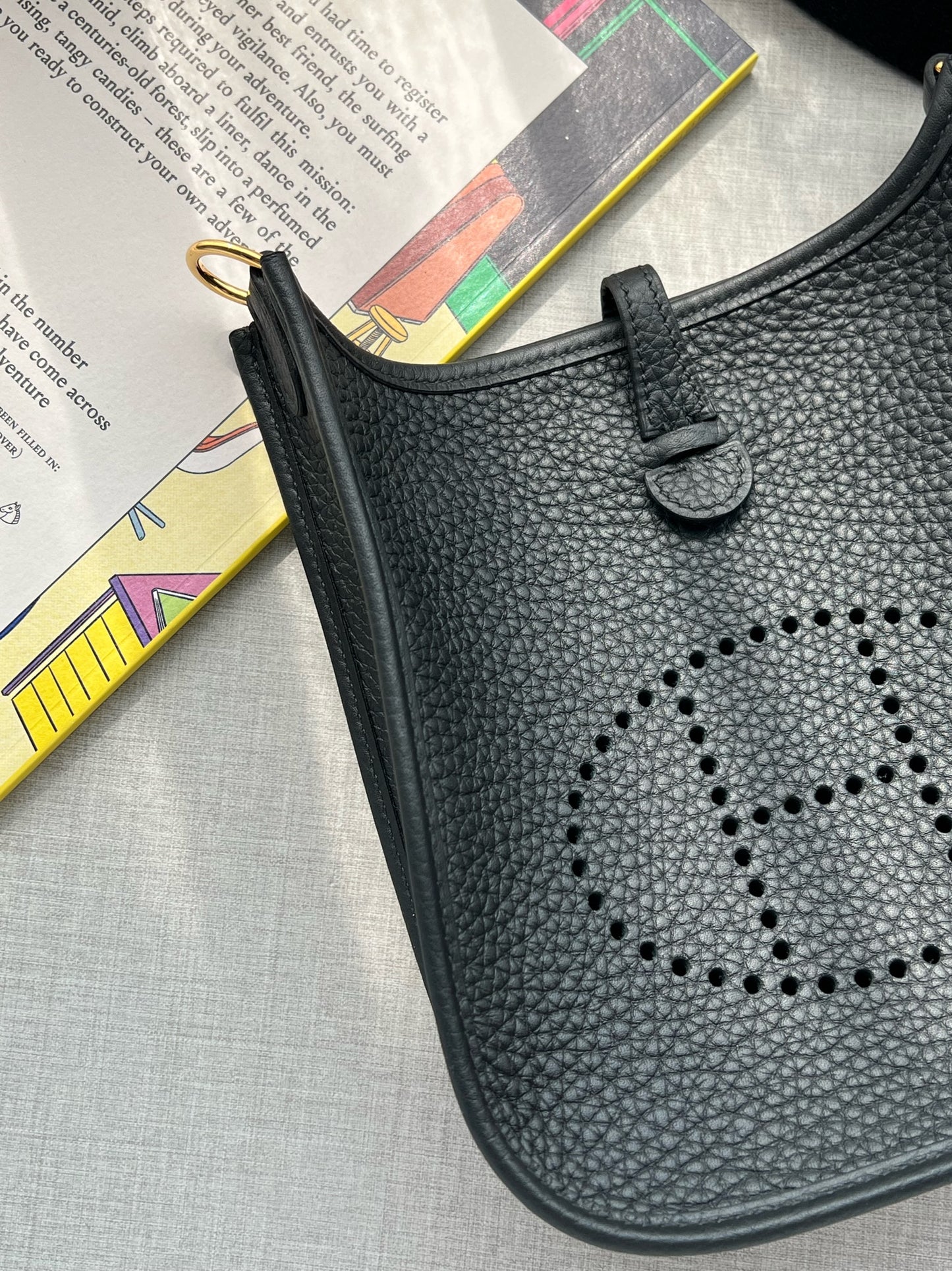 Hermès Mini Evelyne 黑色金釦