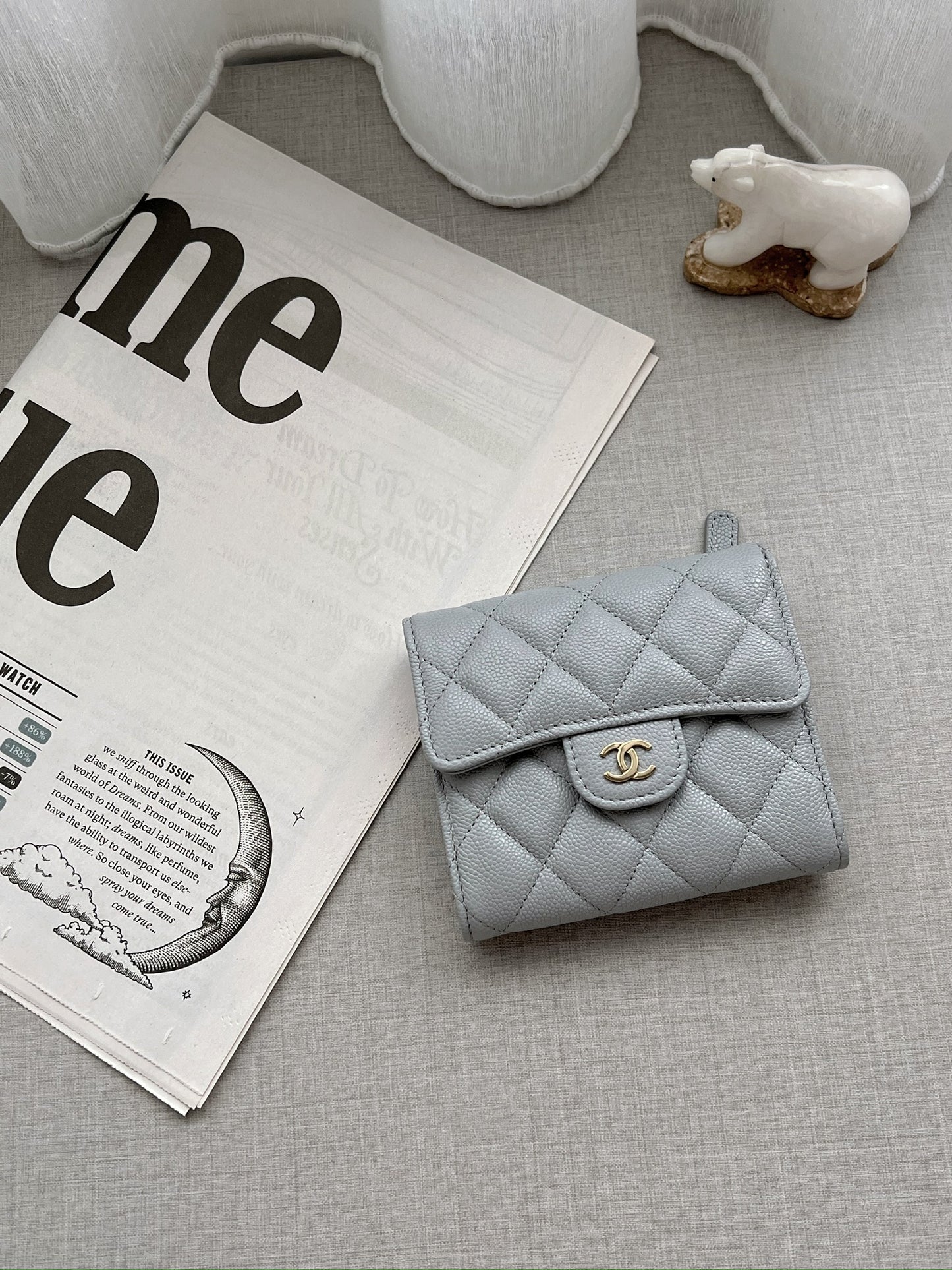 Chanel CF三折短夾 淺灰金釦