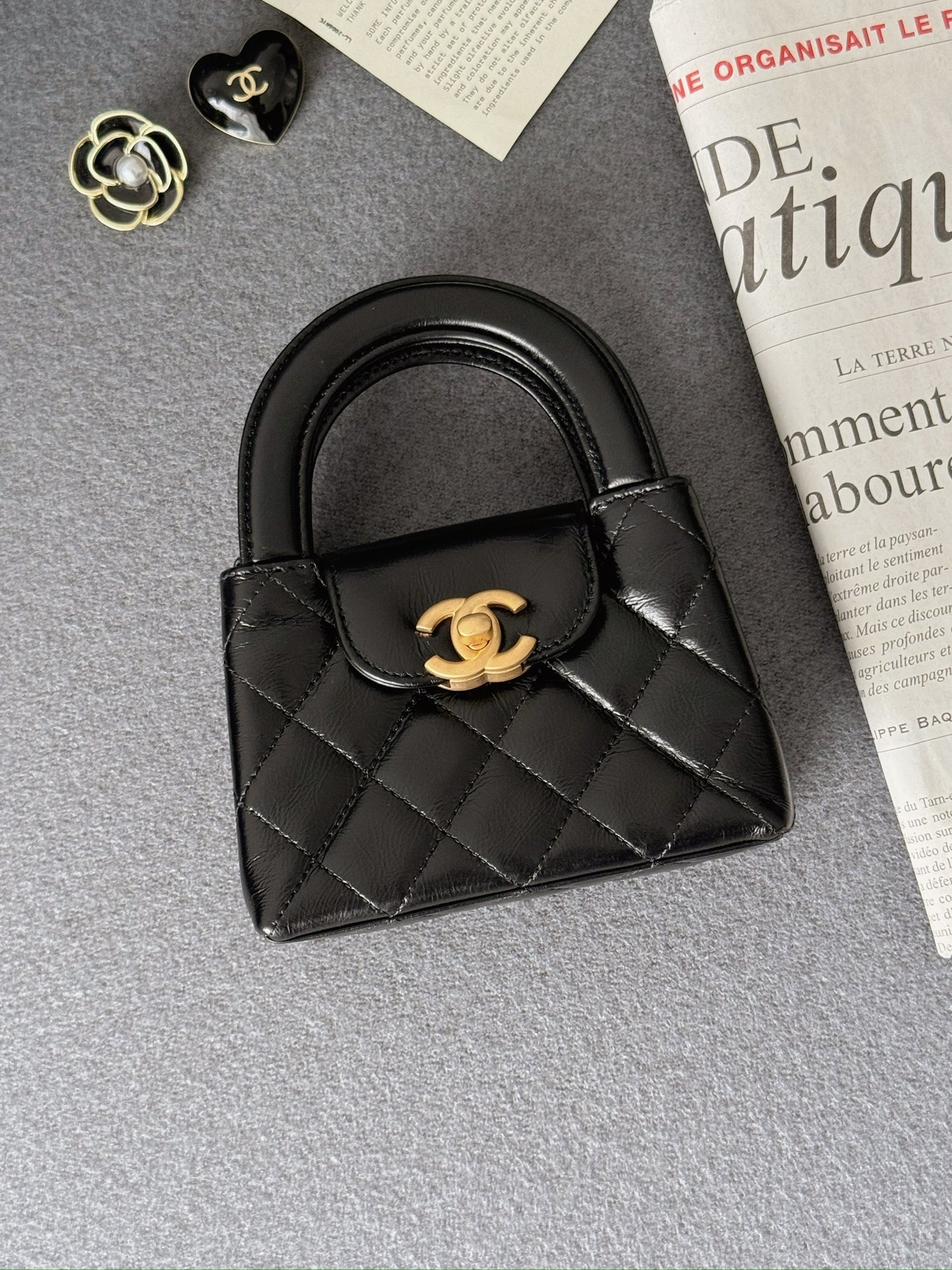Chanel Nano Kelly Bag 黑色金釦