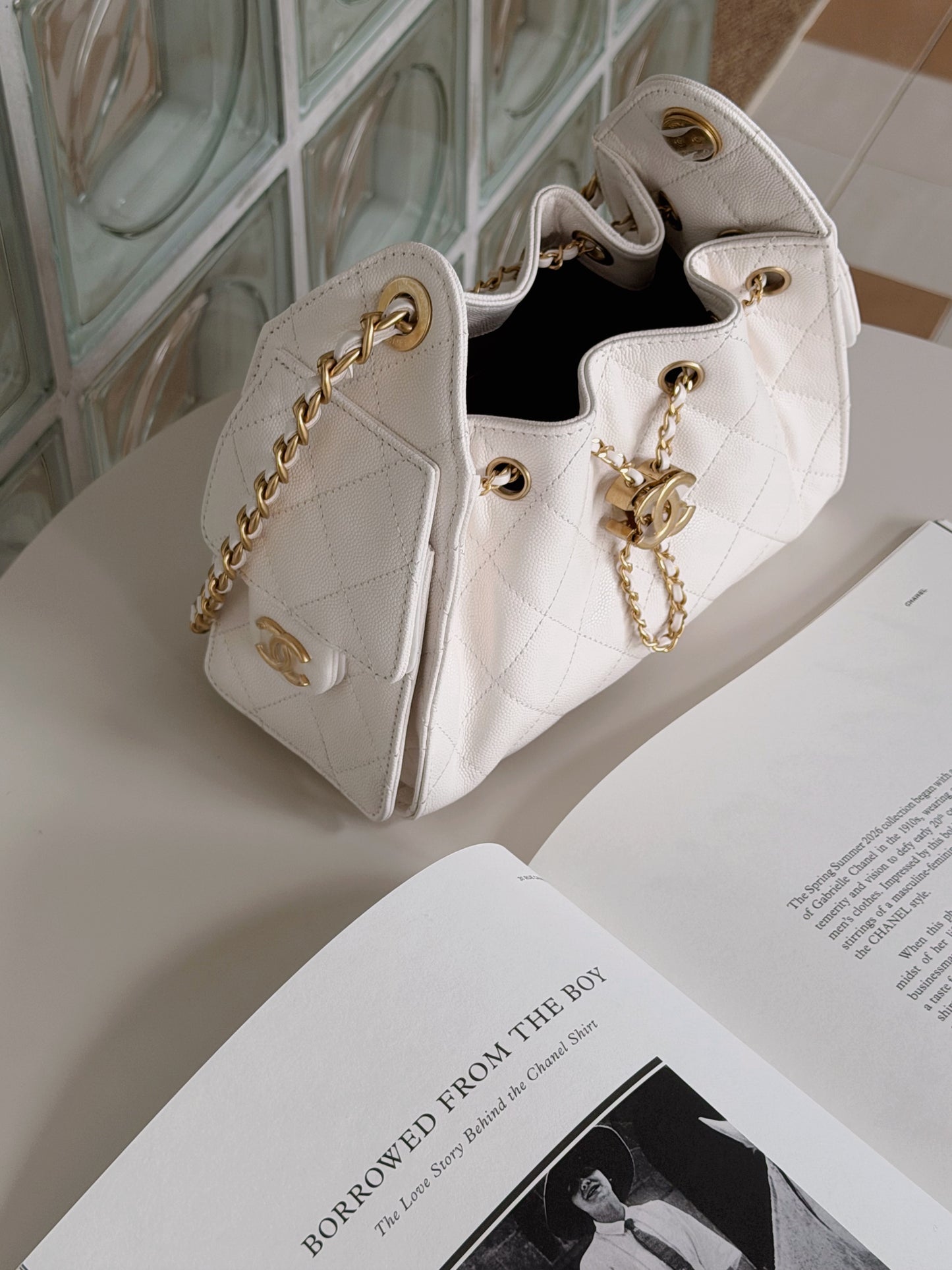 Chanel | Mini 25 Bag 白色 荔枝牛皮 金釦