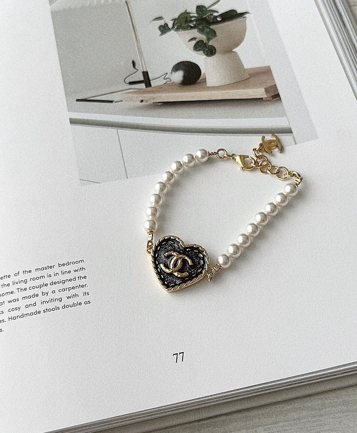 Chanel 24P 牛仔愛心珍珠手鍊