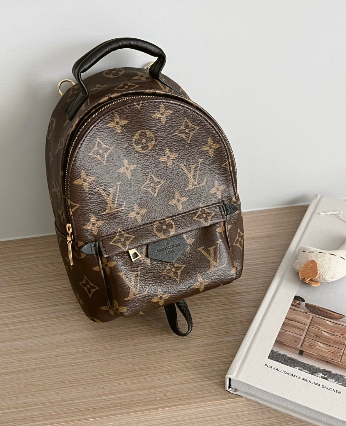 LV 老花雙肩後背包