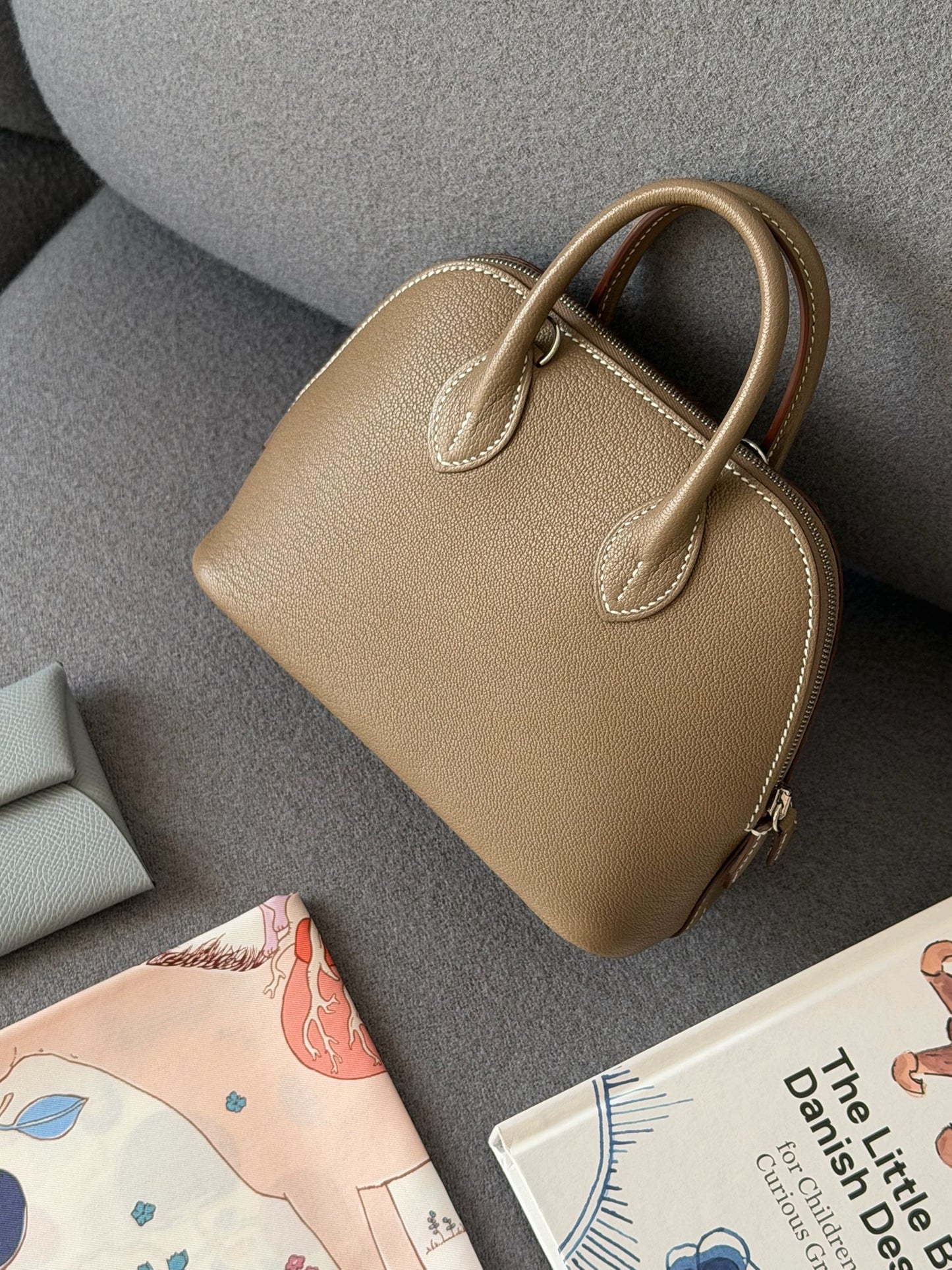 Hermès | Mini Bolide 大象灰 銀釦