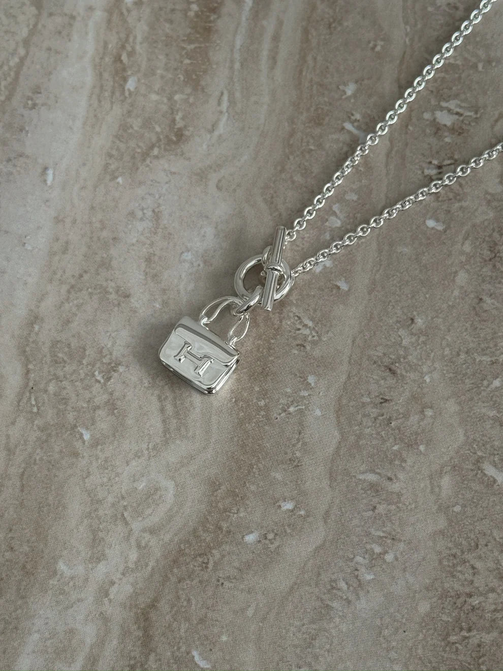 Hermès | Amulettes Constance Necklace 康康 全銀 項鍊