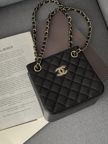 Chanel Mini Tote 黑色 荔枝牛皮 水桶包