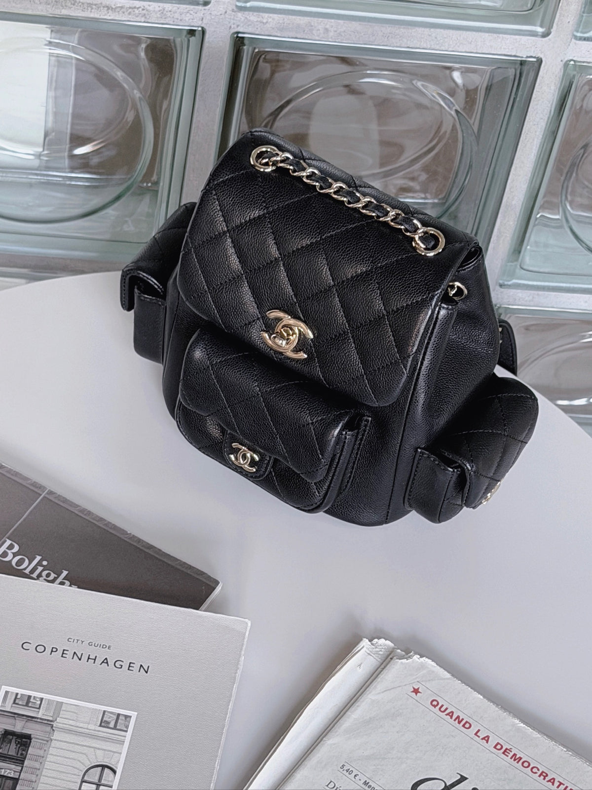 <S-99成新> Chanel | Duma 炸彈後背包 黑色 × 荔枝牛皮 × 金釦