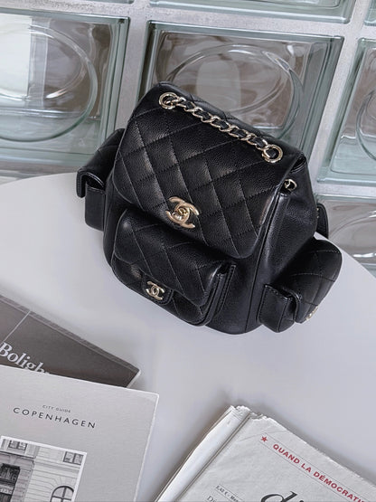 <S-99成新> Chanel | Duma 炸彈後背包 黑色 × 荔枝牛皮 × 金釦