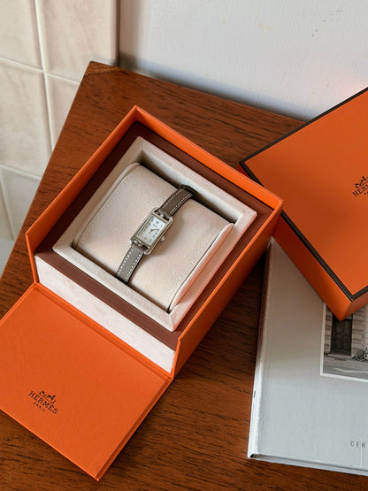 Hermès｜Nantucket 手錶 大象灰