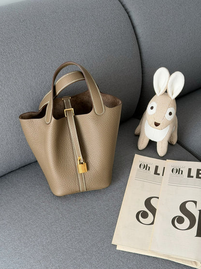 <NS - 全新閒置品> Hermès | Picotin 18 大象灰 金釦