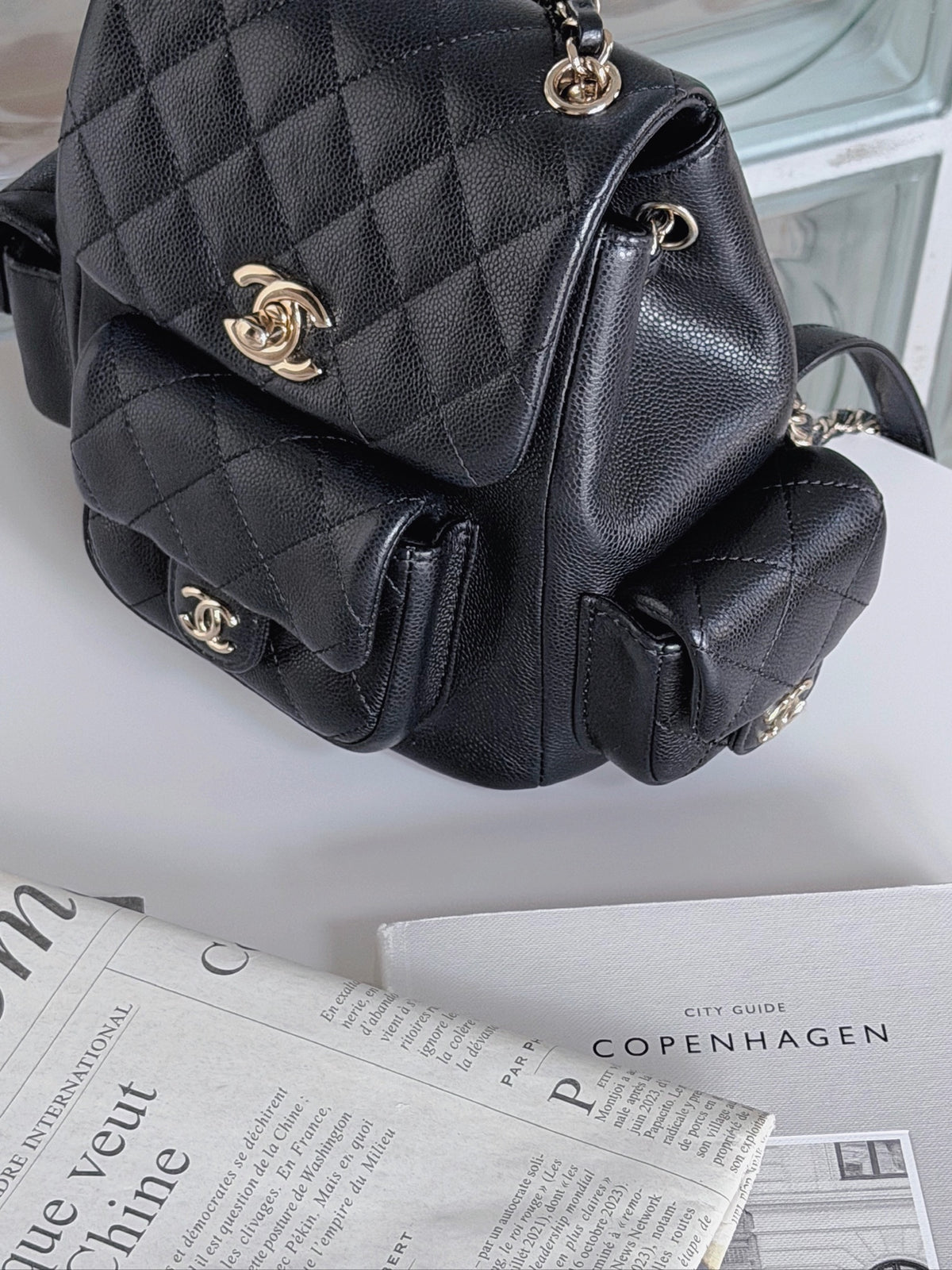 <S-99成新> Chanel | Duma 炸彈後背包 黑色 × 荔枝牛皮 × 金釦