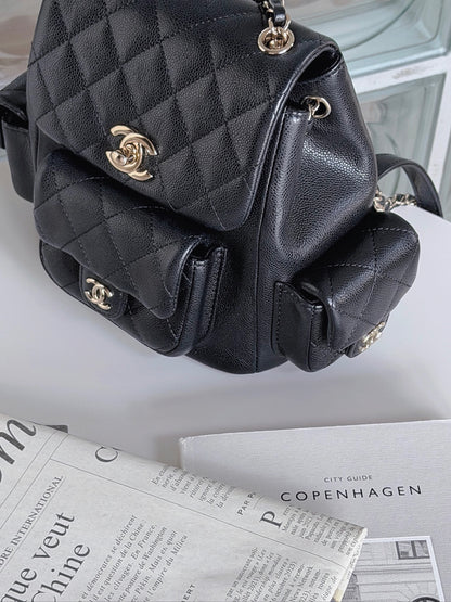 <S-99成新> Chanel | Duma 炸彈後背包 黑色 × 荔枝牛皮 × 金釦