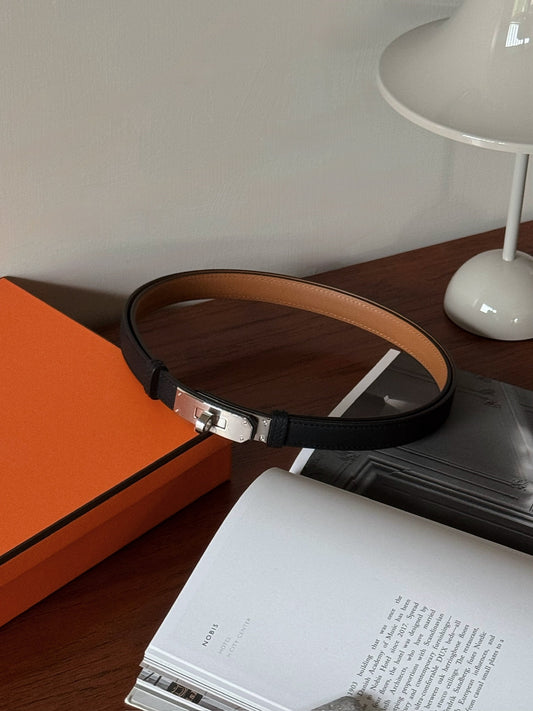 Hermès | Kelly Belt 黑色 銀釦