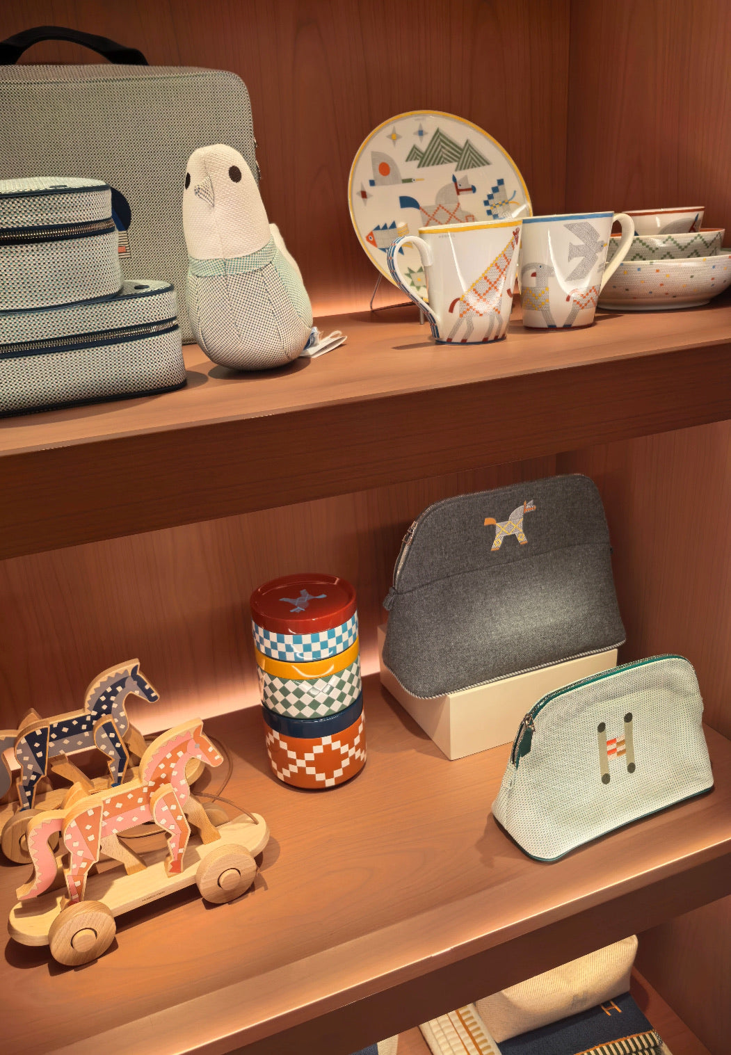 Hermès | Bolide Case 深灰色
