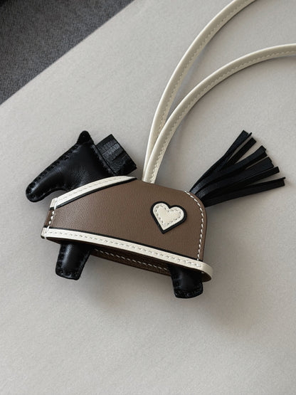 Hermès | Rodeo Robeo 斗篷小馬 黑色x大象灰