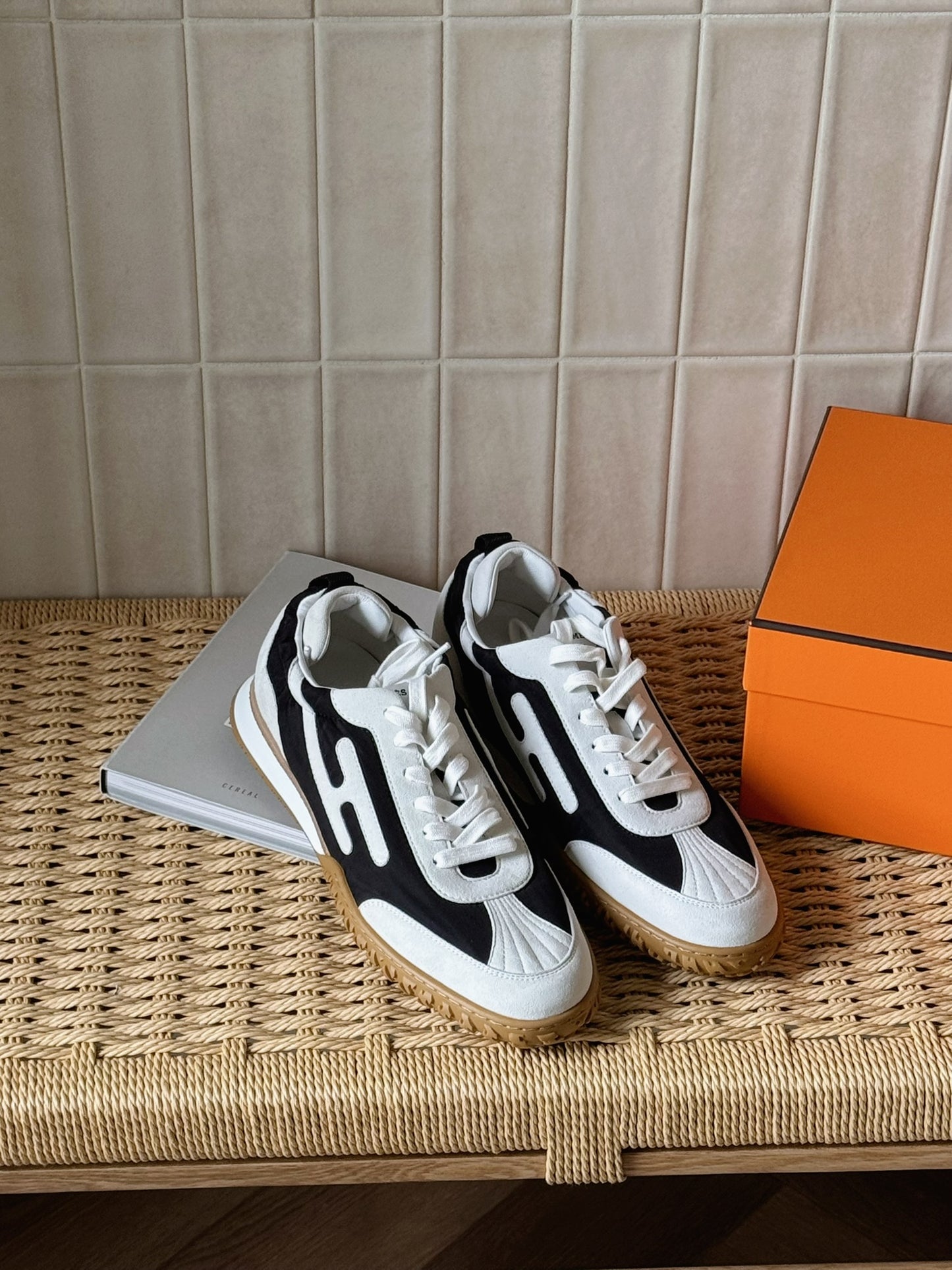 Hermès | Jet Sneaker 男士德訓鞋 白色 x 深藍