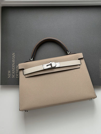 Hermès | Mini Kelly II Trench 風衣灰 × Craie 奶昔白 × Etoupe 大象灰 銀釦 Epsom