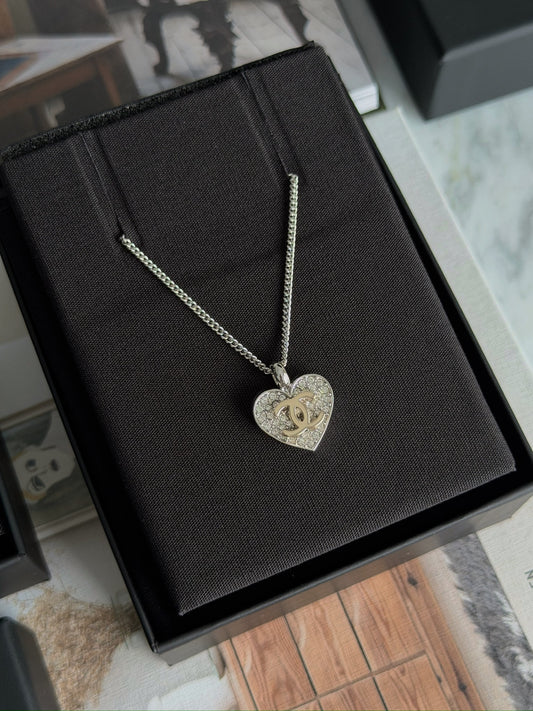 Chanel｜26P 滿鑽愛心項鏈