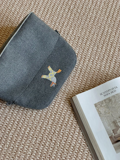 Hermès | Bolide Case 深灰色
