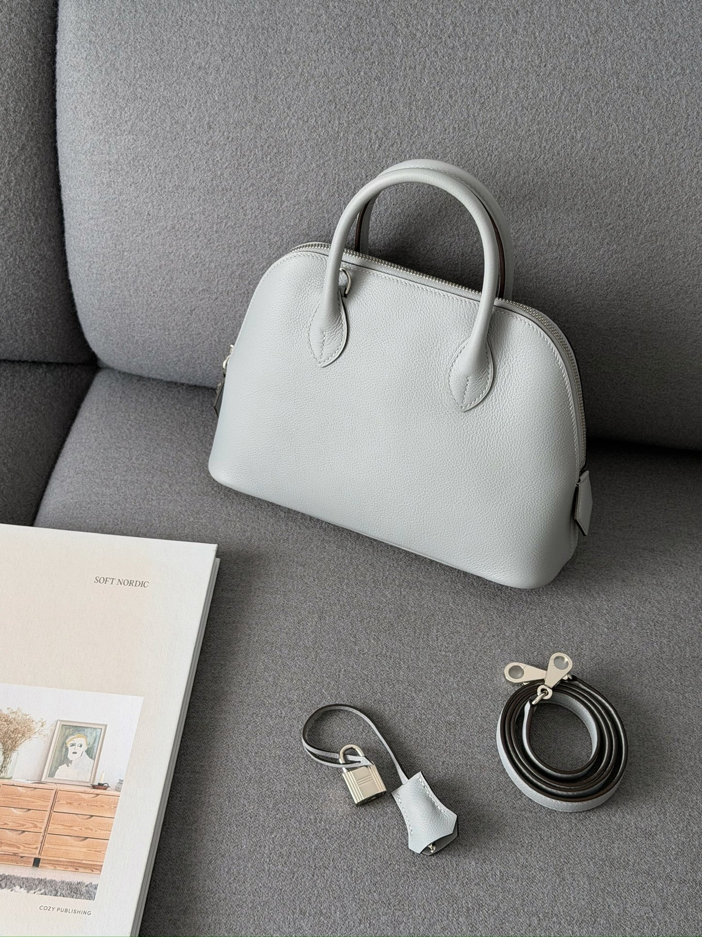 Hermès | Bolide 25 木偶灰 銀釦  EC