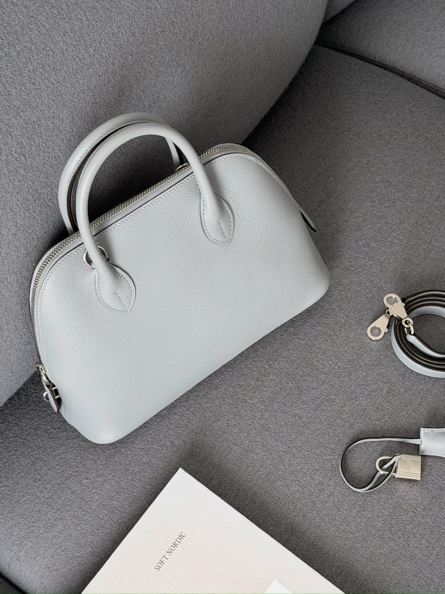 Hermès | Bolide 25 木偶灰 銀釦  EC